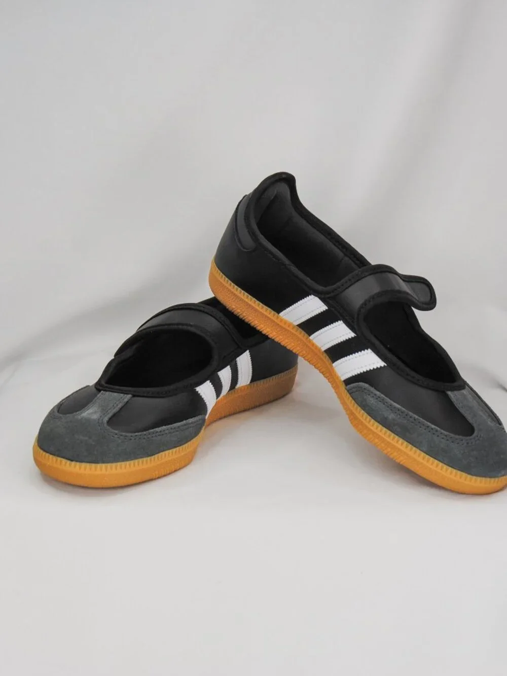 Adidas Samba Jane in Black - Picture 2 of 9